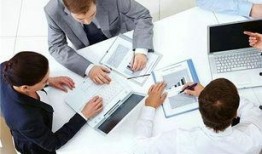 办公室白领遭遇职场潜规则,揭秘办公室白领的隐秘挑战